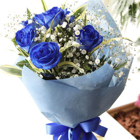 Blue Rose bouquet